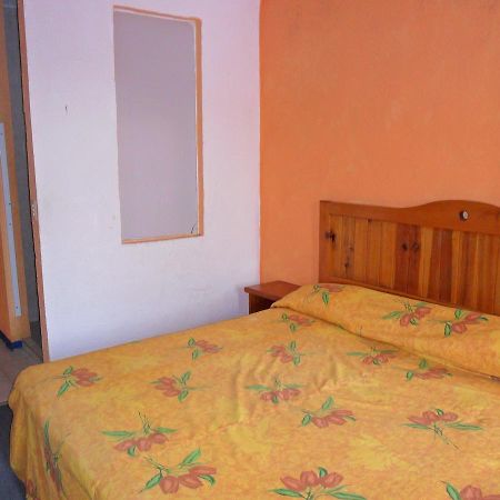 Hotel Las Cabanas San Felipe del Progreso Екстер'єр фото